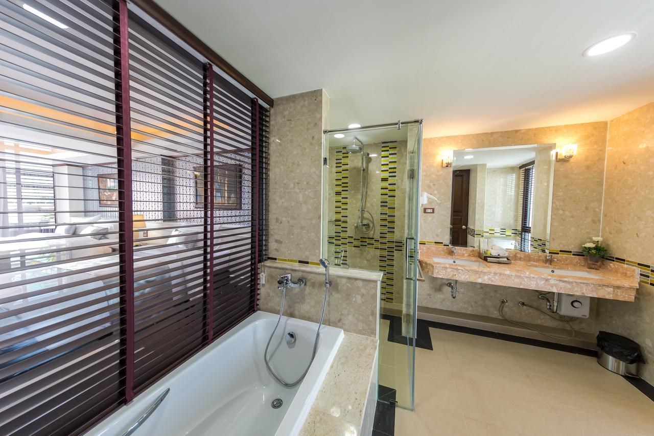 Hotel De Ladda Mukdahan Kültér fotó