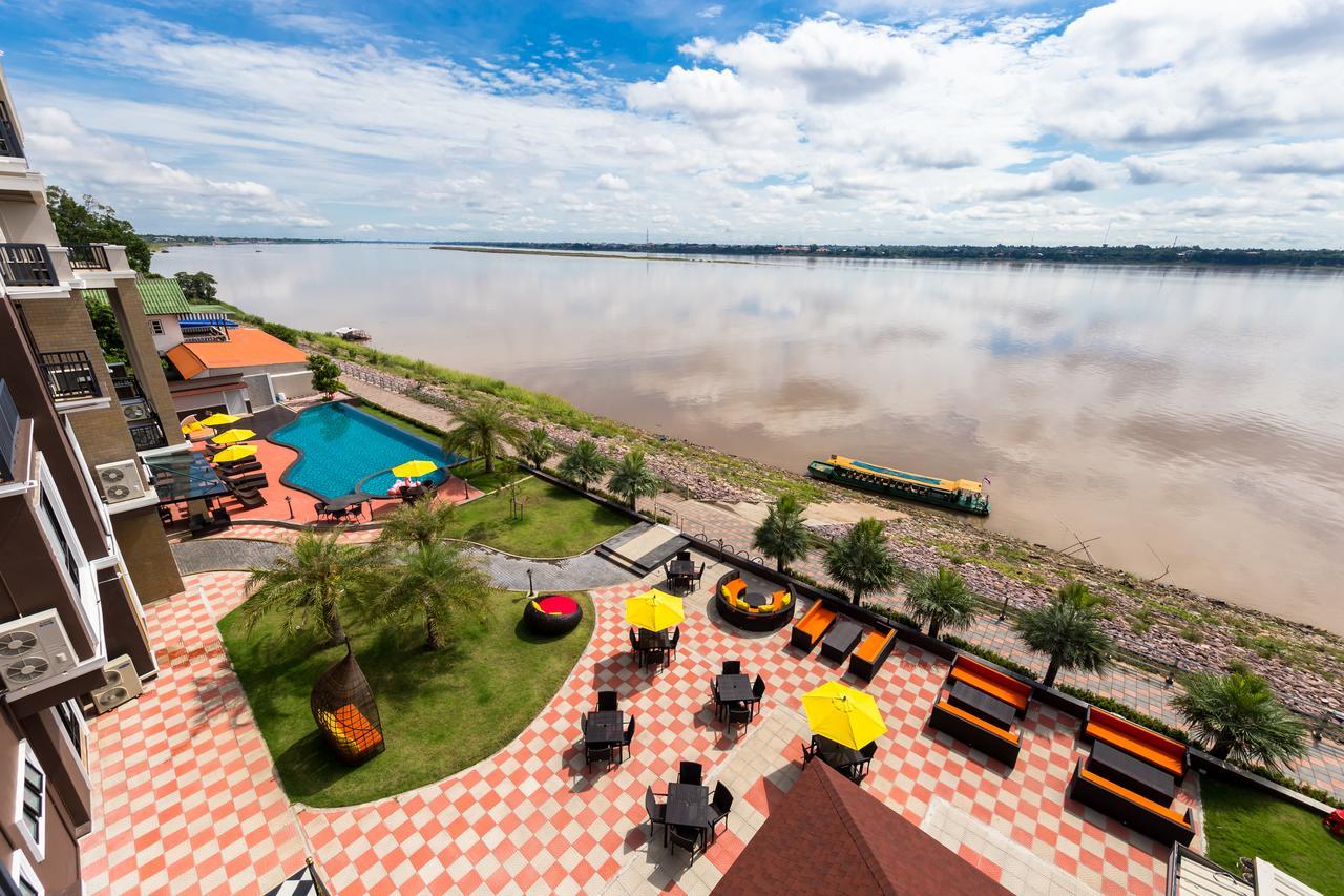 Hotel De Ladda Mukdahan Kültér fotó